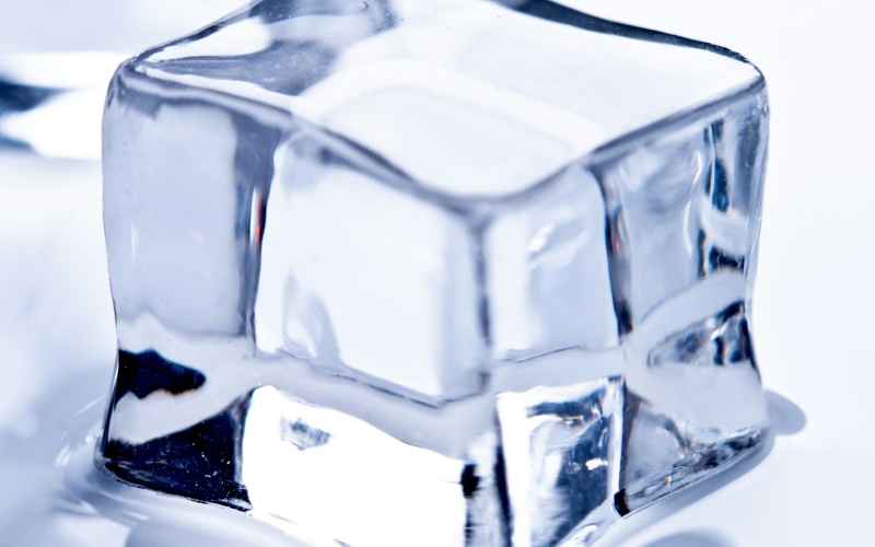 Astuce Faire des glaçons transparents