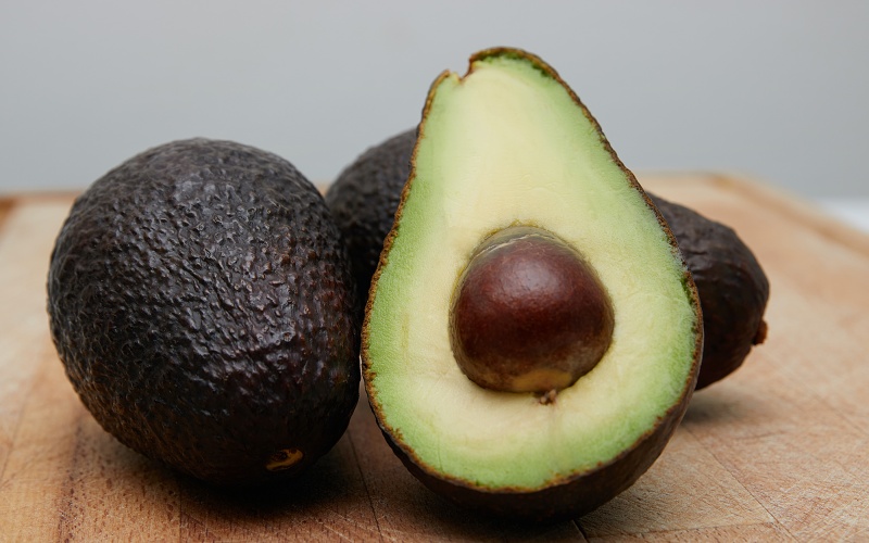 Astuce Faire mûrir un avocat